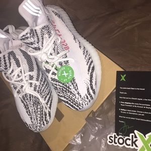 Adidas Yeezy 350 Boost V2 Zebra